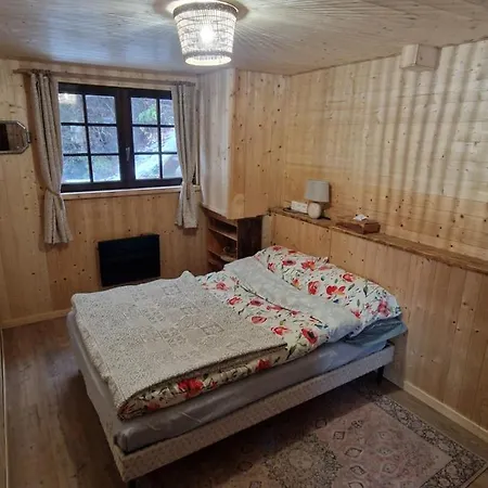 Alpine 1 Bed With Beautiful Views * Le Biot